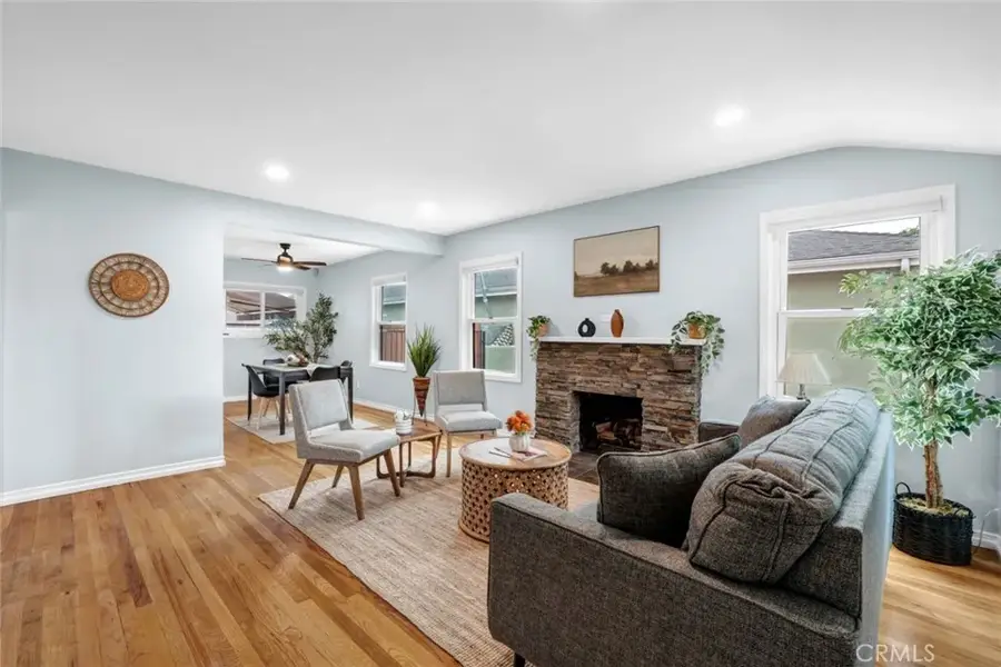 322 S Lincoln Street, Burbank, CA 91506 - #2