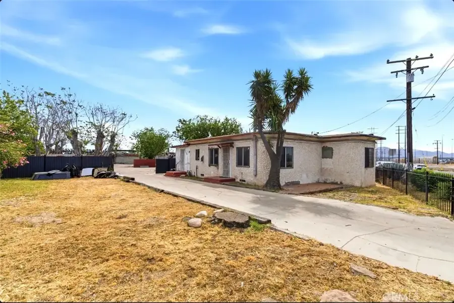 261 S Muscott, San Bernardino, CA 92410 - #2
