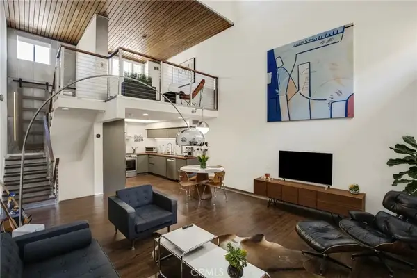 10926 Bluffside Drive #35, Studio City, CA 91604