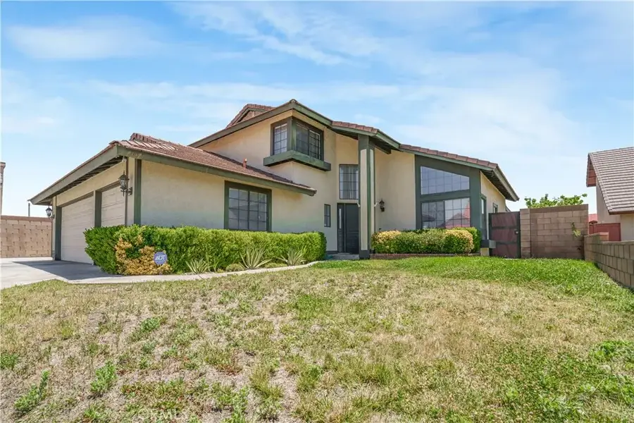 2102 Redrock Ct, Palmdale, CA 93551 - #2