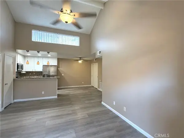 18750 Mandan #1116, Canyon Country, CA 91351