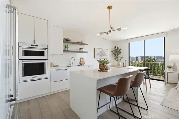100 S Doheny #707, Los Angeles, CA 90048