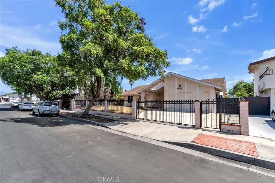 13046 Ebell Street, North Hollywood, CA 91605 - #2