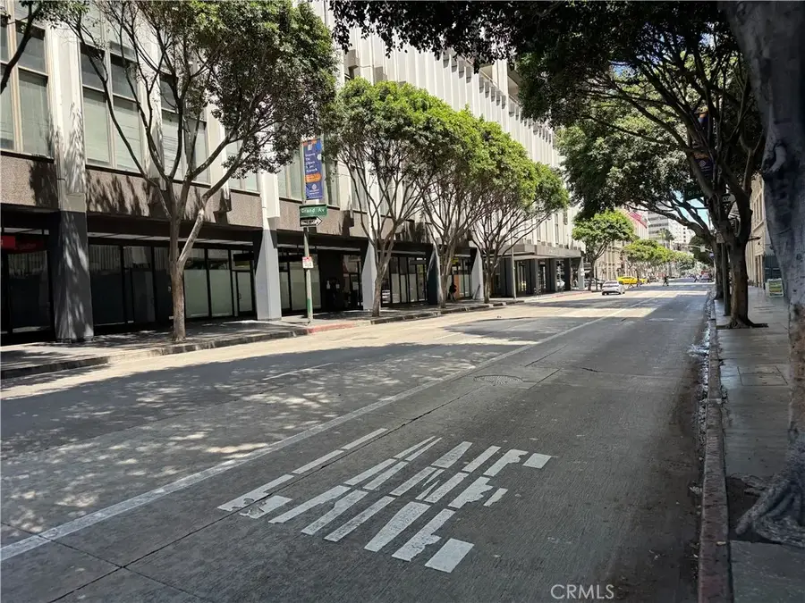 630 W 6th, Los Angeles, CA 90017 - #3