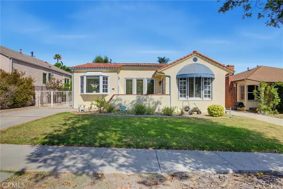 1156 N Isabel, Glendale, CA 91207 - #3