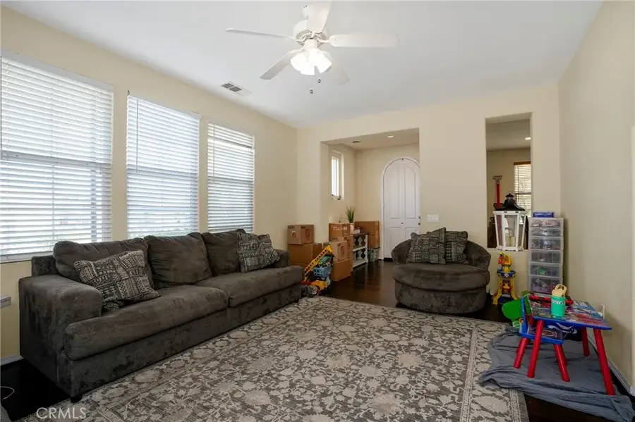 31770 Paseo Bonito, Castaic, CA 91384 - #3