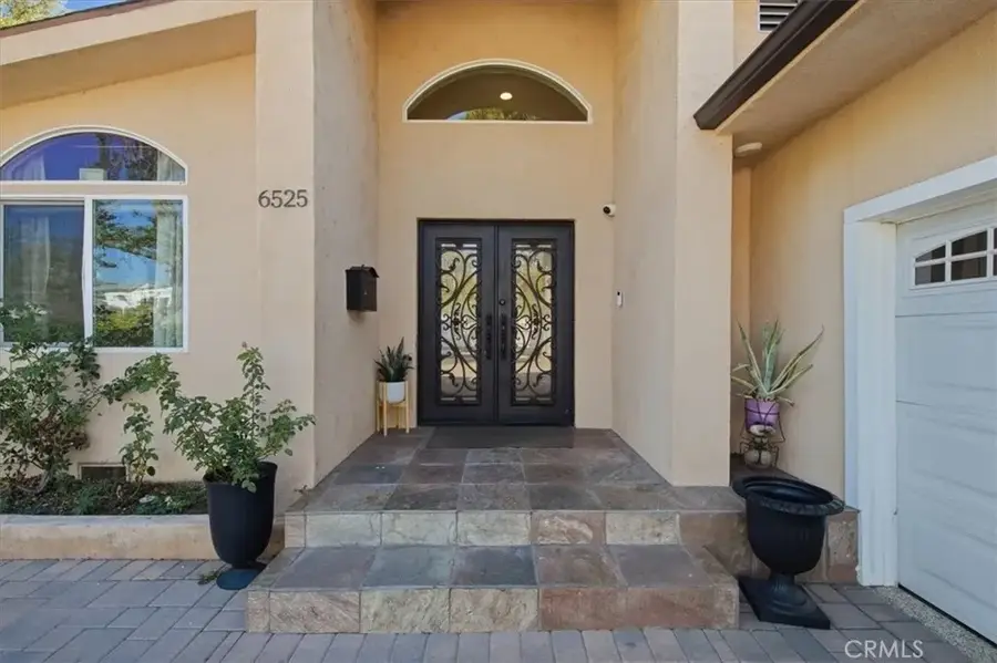 6525 Mary Ellen, Valley Glen, CA 91401 - #2