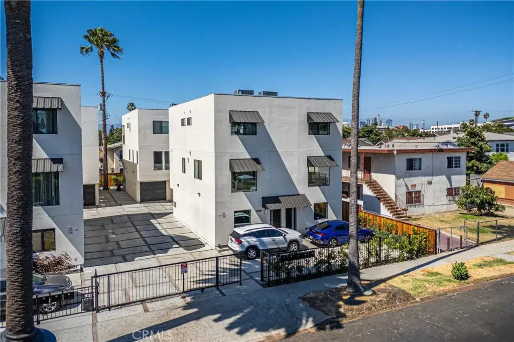 1175 Leighton, Los Angeles, CA 90037 - #1