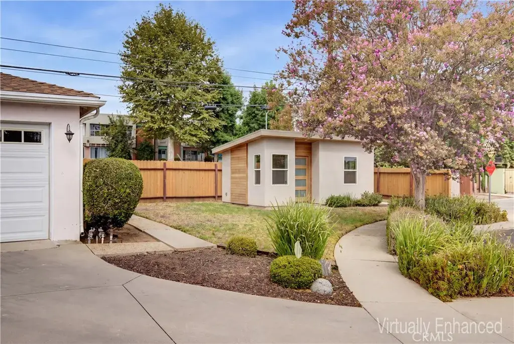 16858 Weddington Street, Encino, CA 91436 - #1
