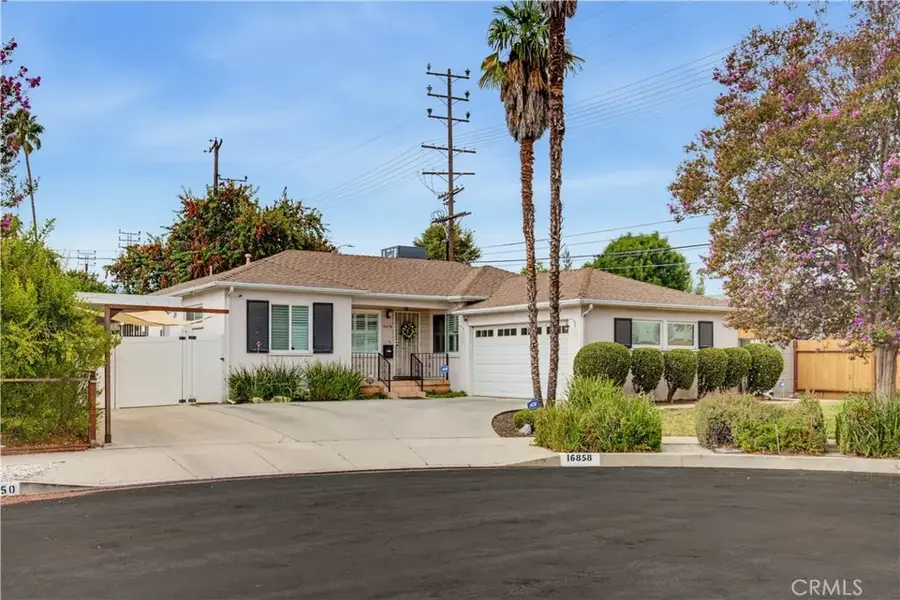 16858 Weddington Street, Encino, CA 91436 - #2