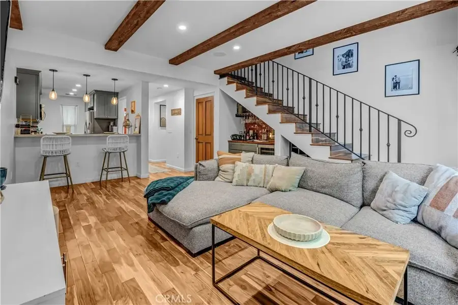7050 Shoup #212, Canoga Park, CA 91303 - #2