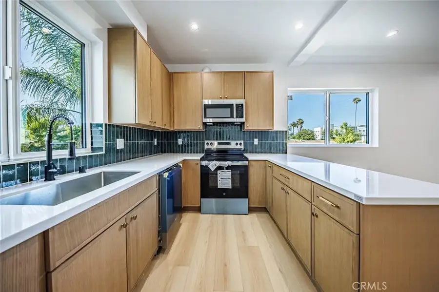 2938 S Sycamore, Los Angeles, CA 90016 - #2