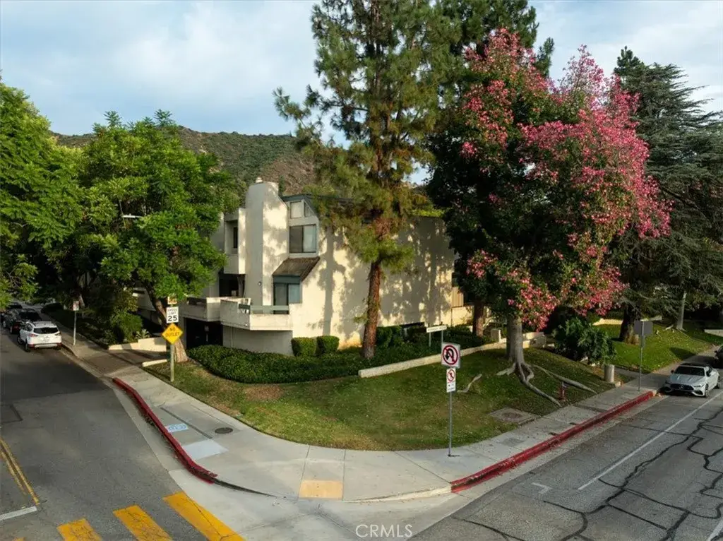 1734 N Verdugo #10, Glendale, CA 91208 - #1