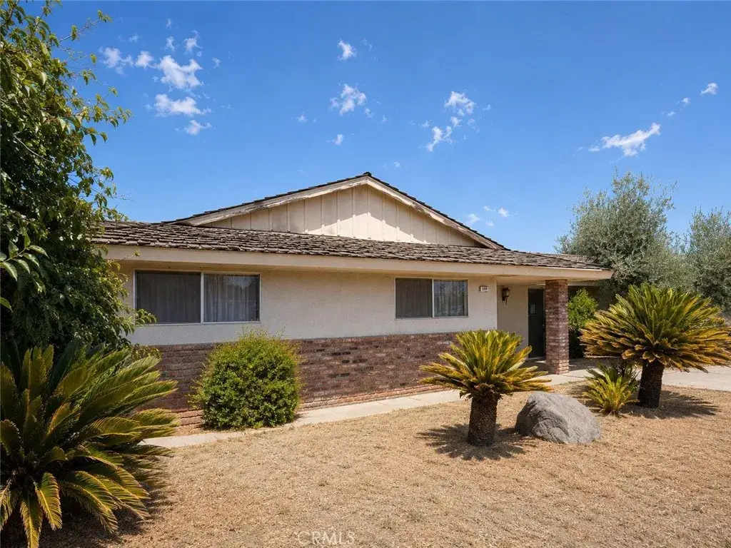 146 W Hanford Armona, Lemoore, CA 93245 - #1