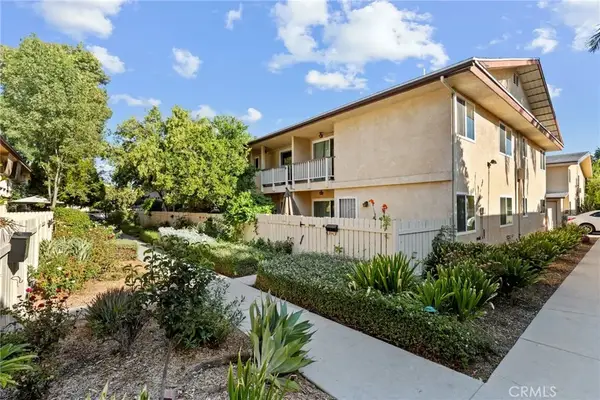 8031 Canby Ave #4, Reseda, CA 91335