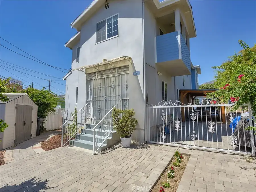 3305 Community Avenue, Glendale, CA 91214 - #2