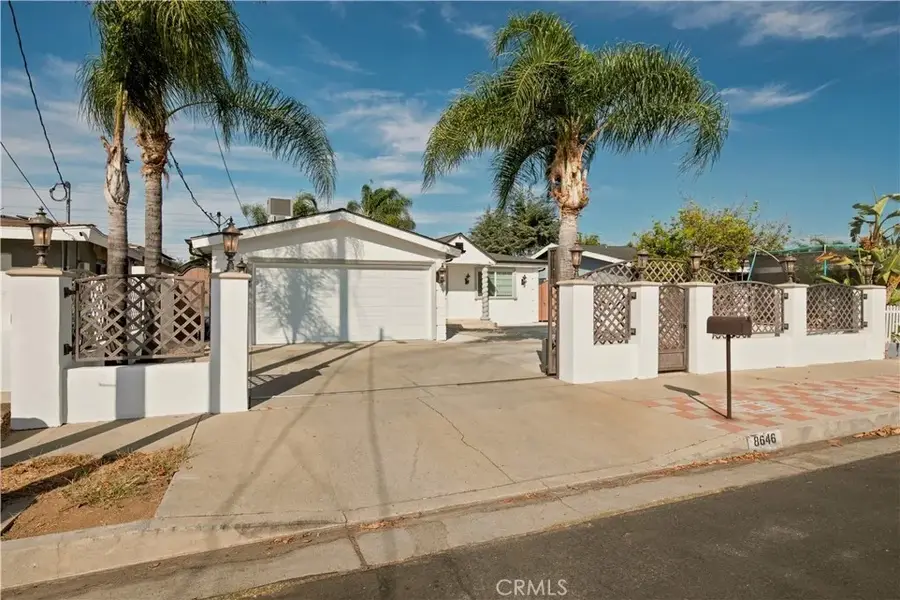 8646 Nagle, Panorama City, CA 91402 - #2