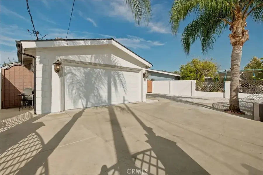 8646 Nagle, Panorama City, CA 91402 - #3