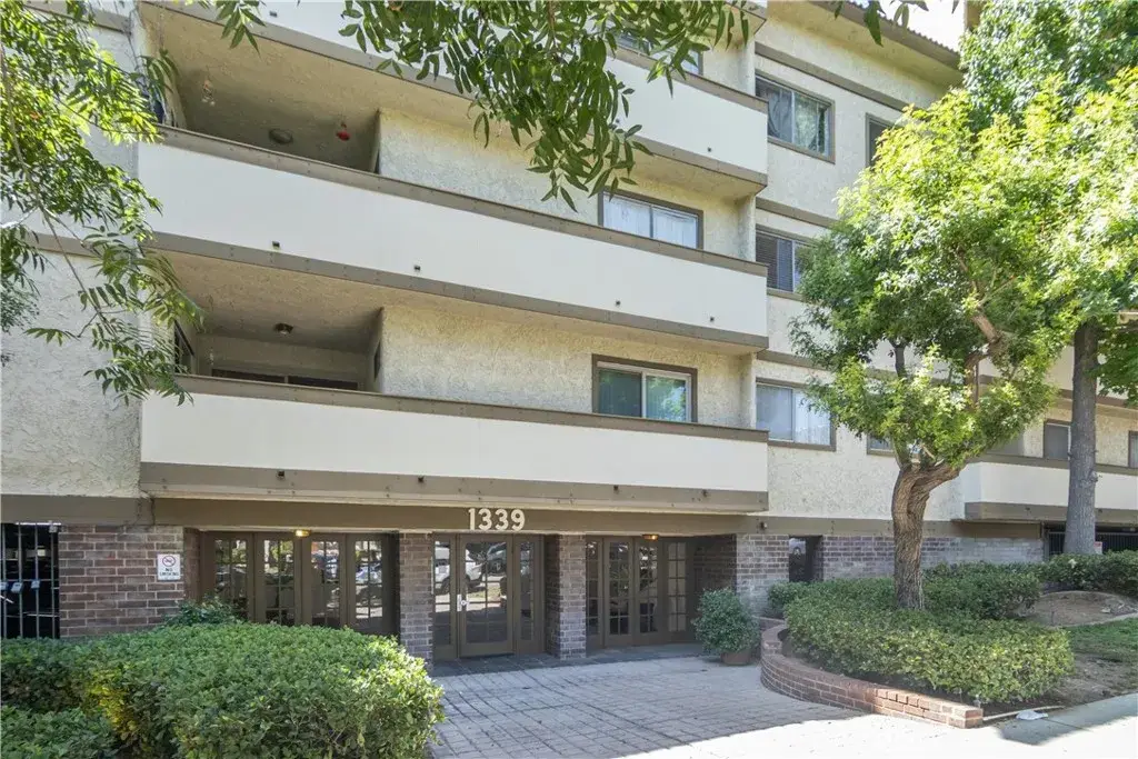 1339 N Columbus #106, Glendale, CA 91202 - #1