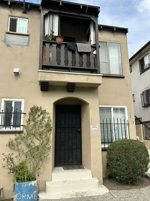 2507 W 4th, Los Angeles, CA 90057 - #2
