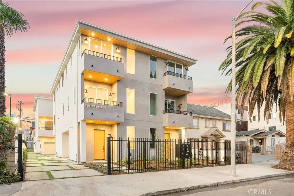 6239 Banner Avenue, Los Angeles, CA 90038 - #1