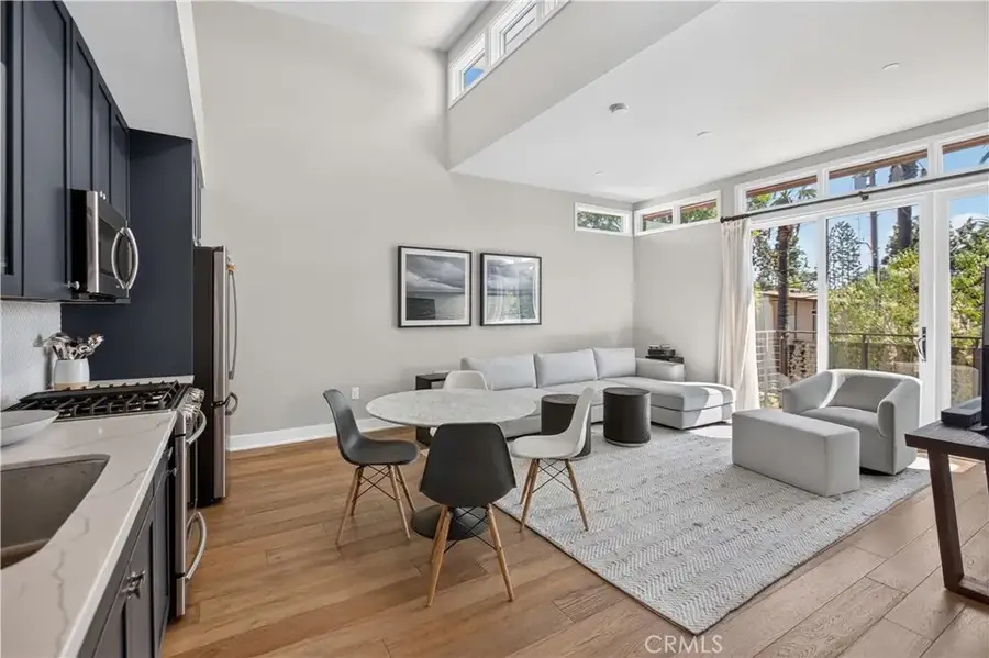 125 Hurlbut Street #202, Pasadena, CA 91105 - #2