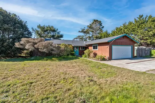 25000 Ward Avenue, Fort Bragg, CA 95437