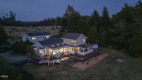 32751 Navarro Ridge Road, Albion, CA 95410