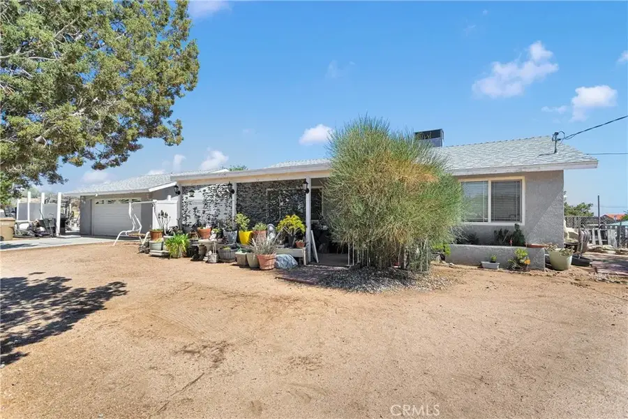 15558 Greenwood St, Hesperia, CA 92345 - Image #2