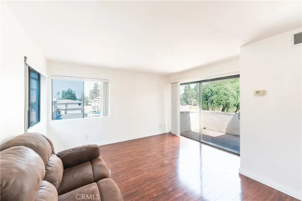 1317 Massachusetts Avenue #202, Riverside, CA 92507 - Image #1