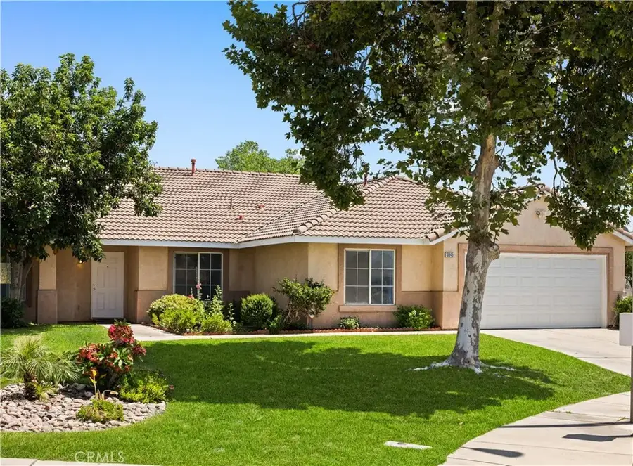 10945 Trenmar Ln, Bloomington, CA 92316 - Image #3