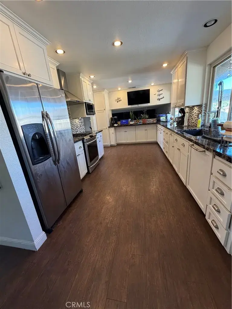 35994 Leah Lane, Yucaipa, CA 92399 - Image #2