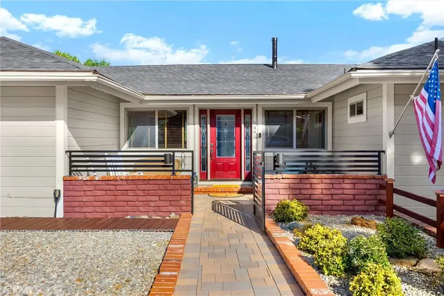 5495 Summit Drive, Wrightwood, CA 92397 - Image #3