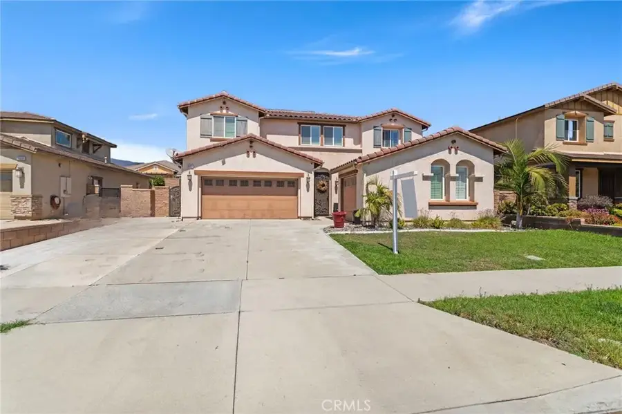 16004 Cascade Drive, Fontana, CA 92336 - Image #2