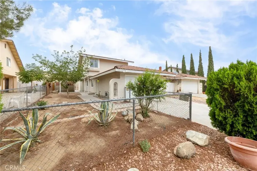 12170 Pluto Drive, Victorville, CA 92392 - Image #2