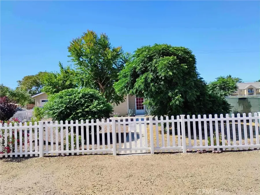 15943 Pine Street, Hesperia, CA 92345 - Image #2