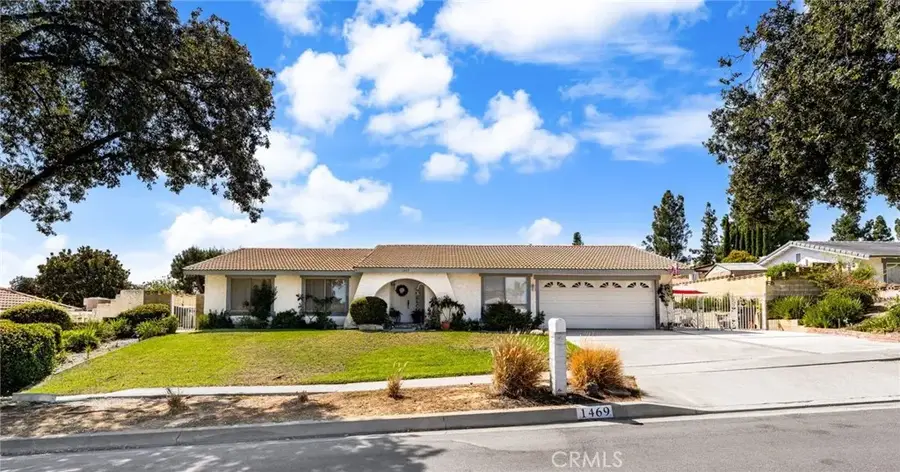 1469 N Erin Avenue, Upland, CA 91786 - Image #2