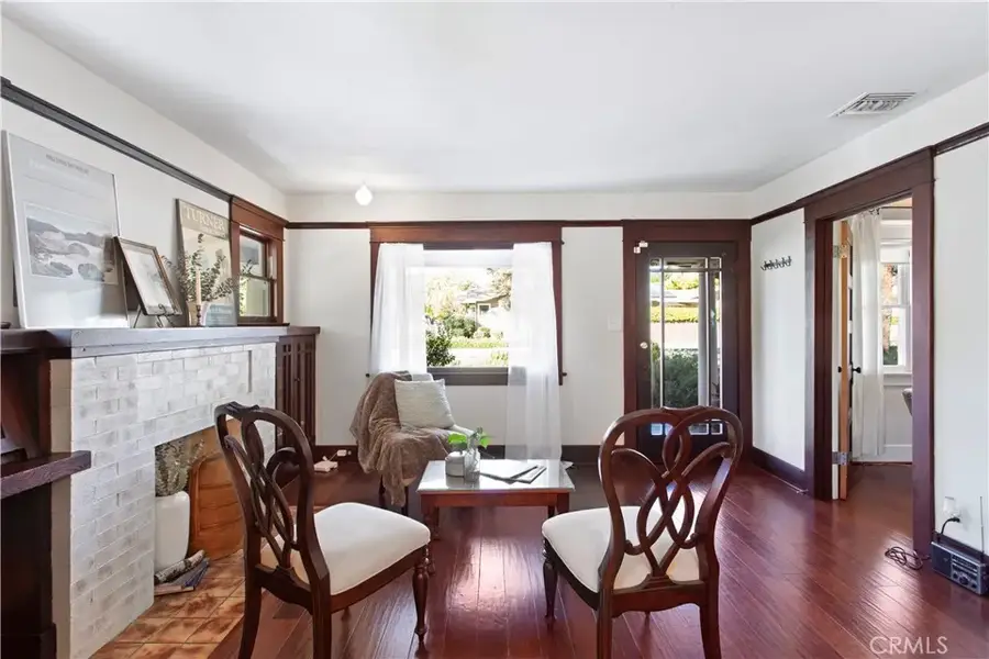 290 W 12th Street, Claremont, CA 91711 - Image #3