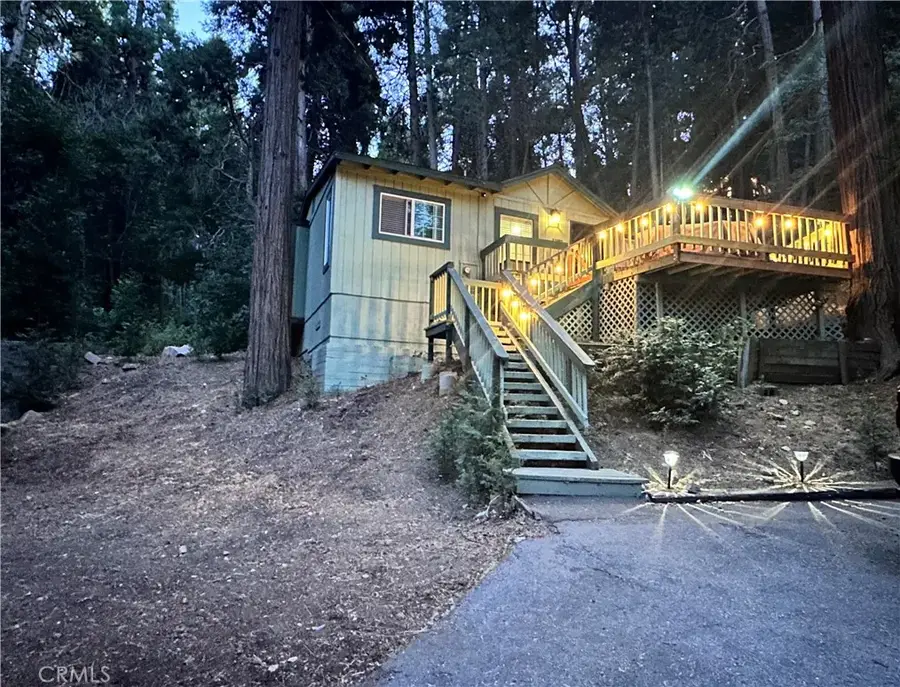 23995 Scenic Dr, Crestline, CA 92325 - Image #3