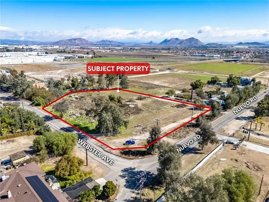 24001 Nuevo, Perris, CA 92570 - #2