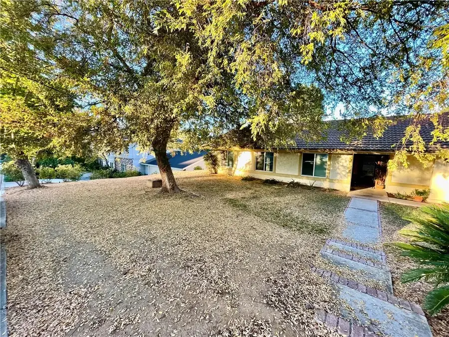 7977 Milligan, Riverside, CA 92506 - Image #3