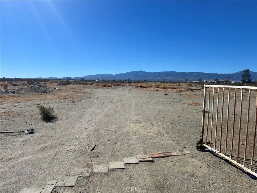 3836 Holly Rd, Phelan, CA 92371 - Image #3