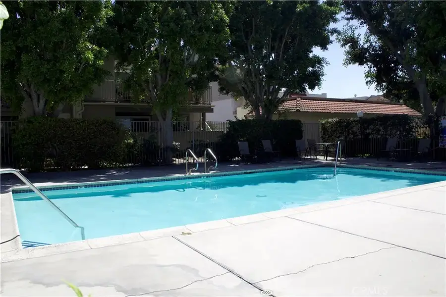 826 Cinnamon, Duarte, CA 91010 - Image #3