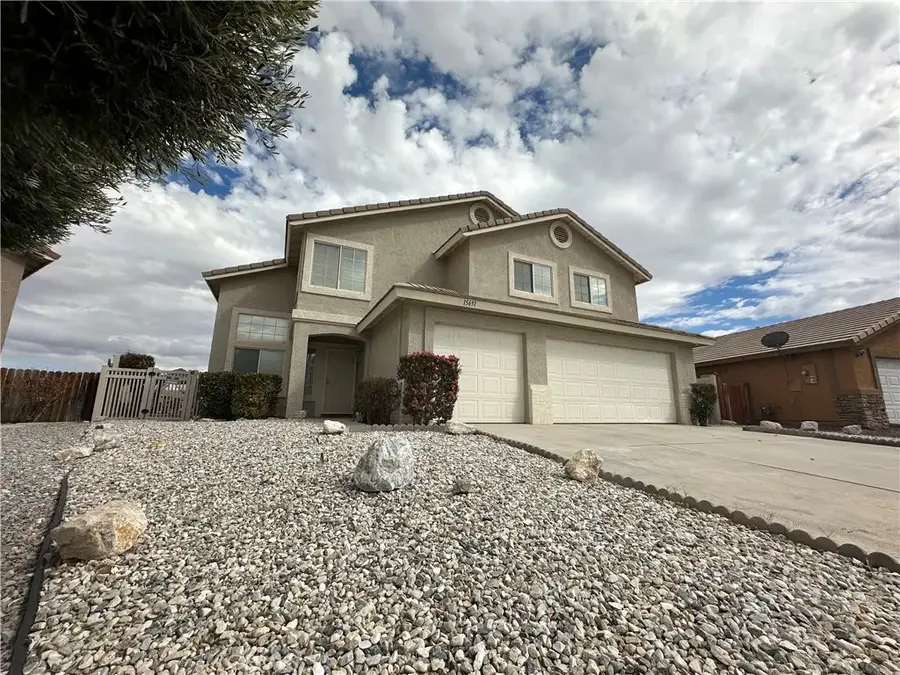 15651 Fairbanks, Victorville, CA 92394 - Image #2