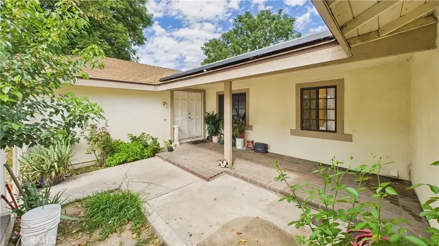 358 E Walnut, Rialto, CA 92376 - Image #2