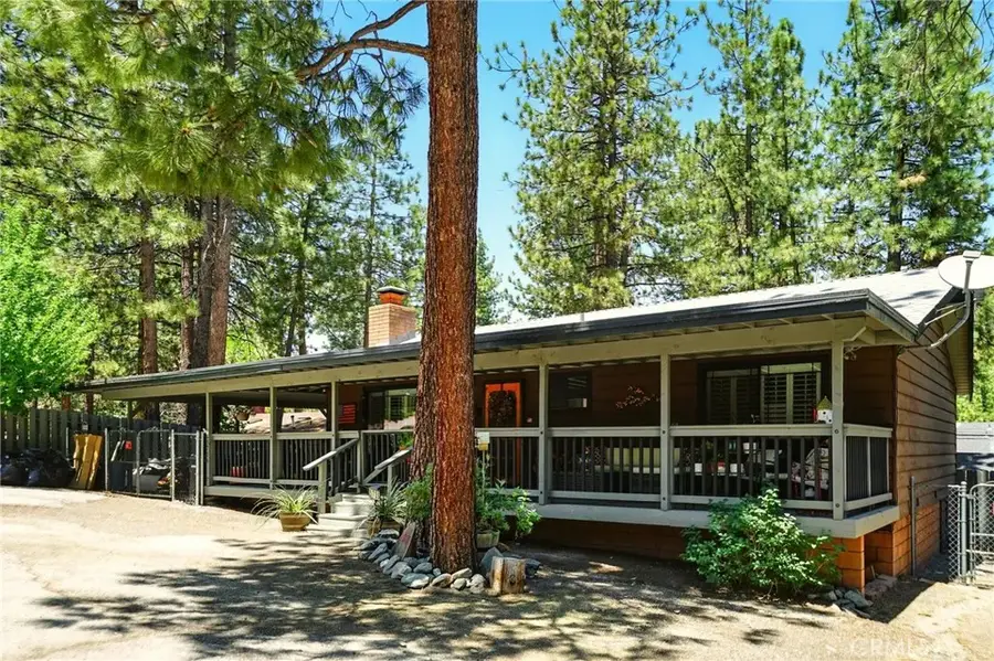 5726 Lodgepole Drive, Wrightwood, CA 92397 - Image #2