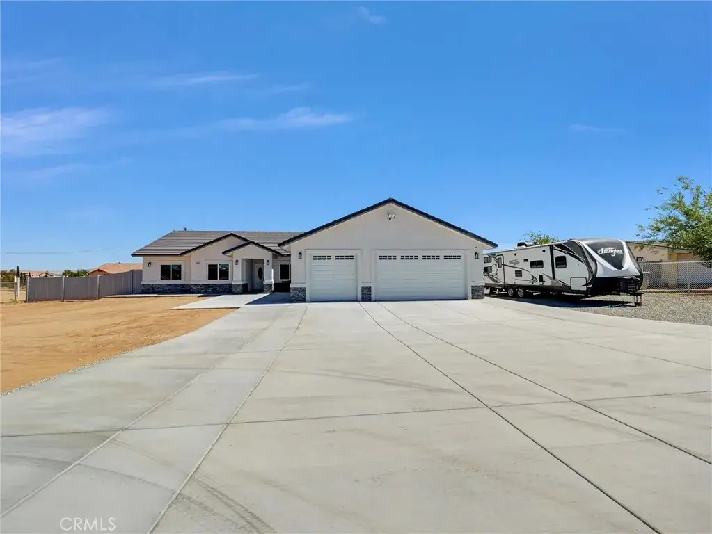 11515 Tamarisk Avenue, Hesperia, CA 92345 - Image #1