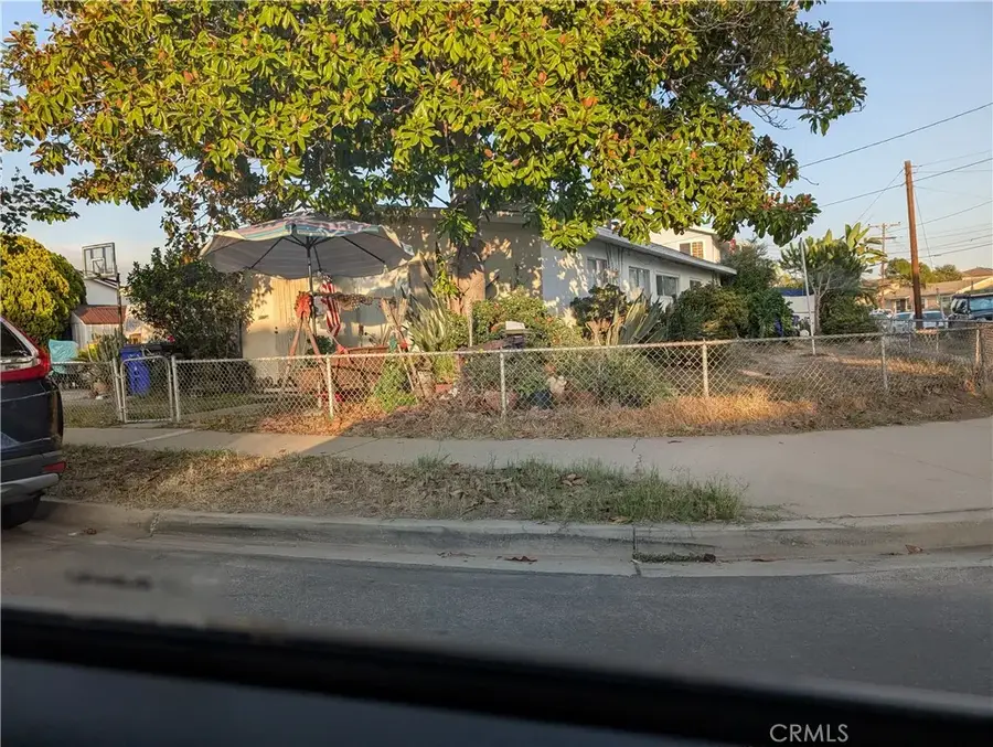 4527 Kickapoo Court, San Diego, CA 92117 - Image #2