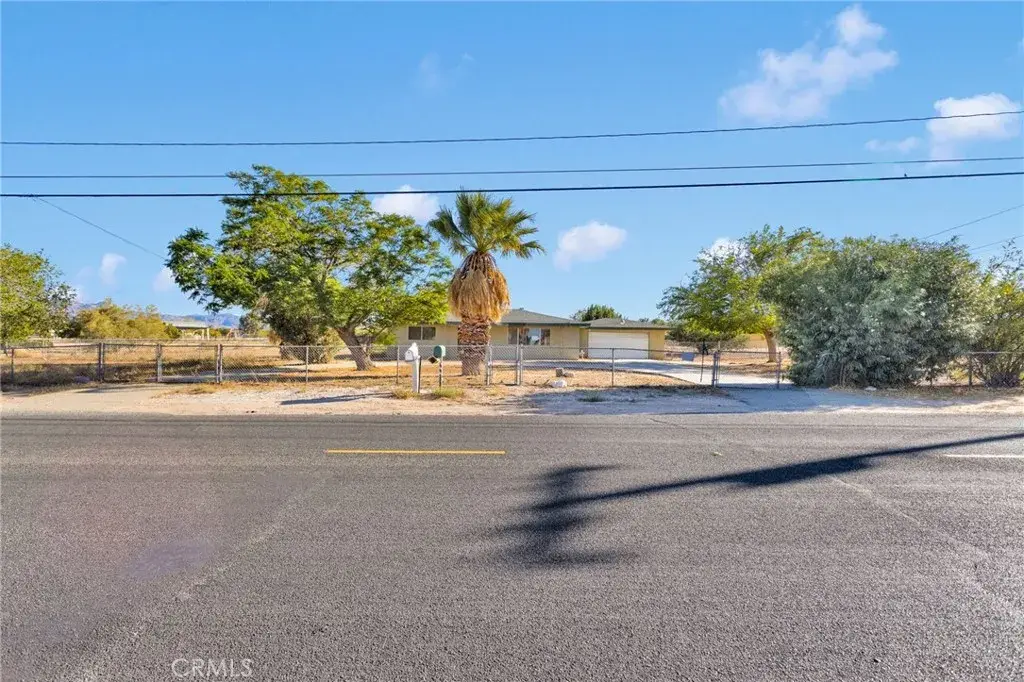 15565 Mesquite Street, Hesperia, CA 92345 - Image #1