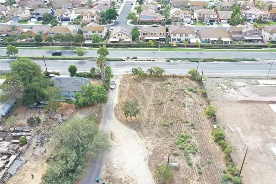 14305 Chandler, Eastvale, CA 92880 - Image #2